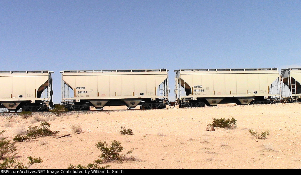 WB Manifest Frt at Erie NV W-MidTrn -138